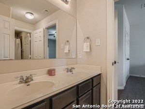 Building Photo - 1802 Laivita Mist