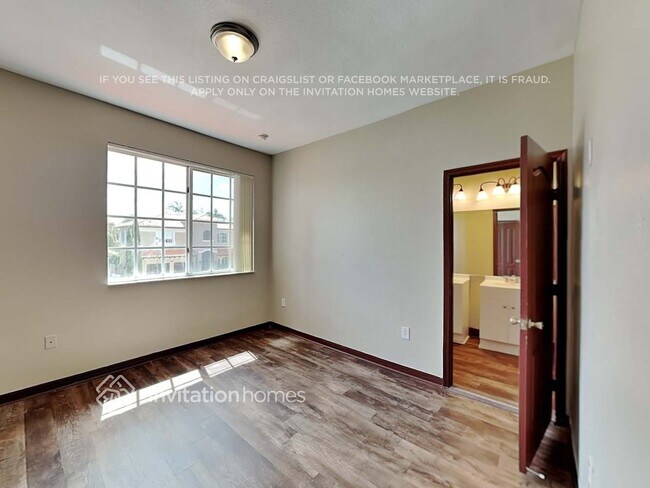 Building Photo - 1808 SW 153rd Pass