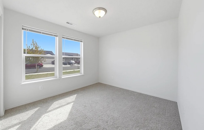 Building Photo - 1032 Sequoia Rd