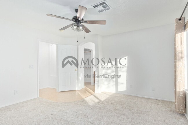 Building Photo - 15807 W Marconi Ave