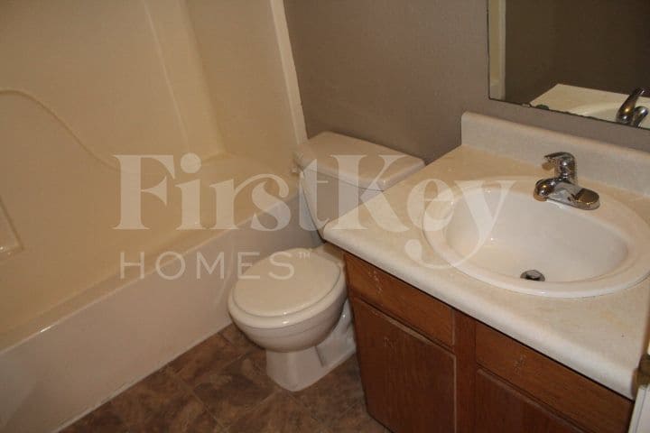 Building Photo - 4366 Village Trace Ct