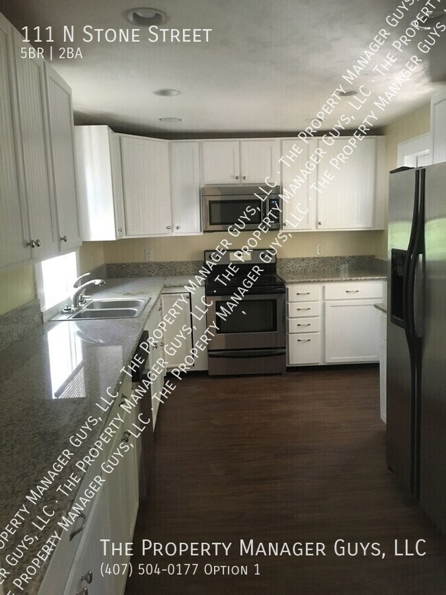 Building Photo - 111 N Stone St