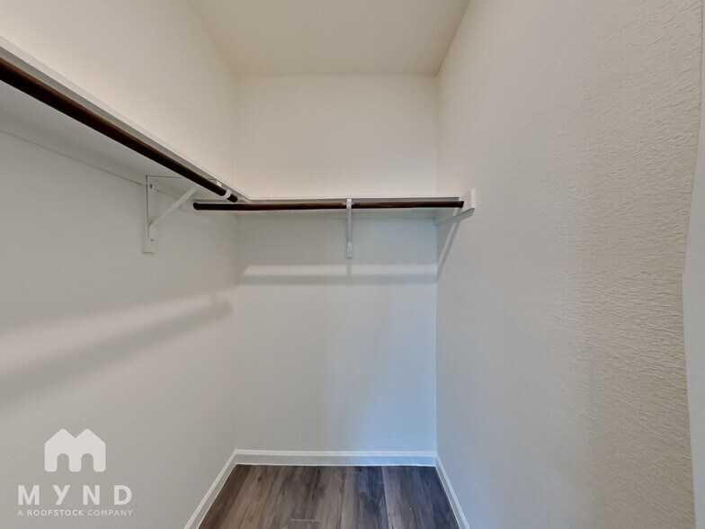 Building Photo - 10325 Bridgetown Ln