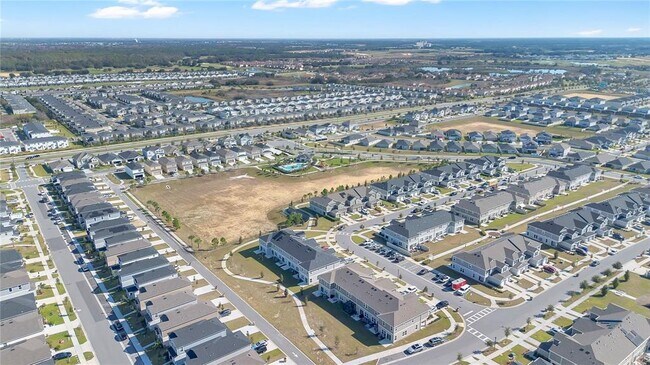 Building Photo - 625 Stoney Pointe Cir