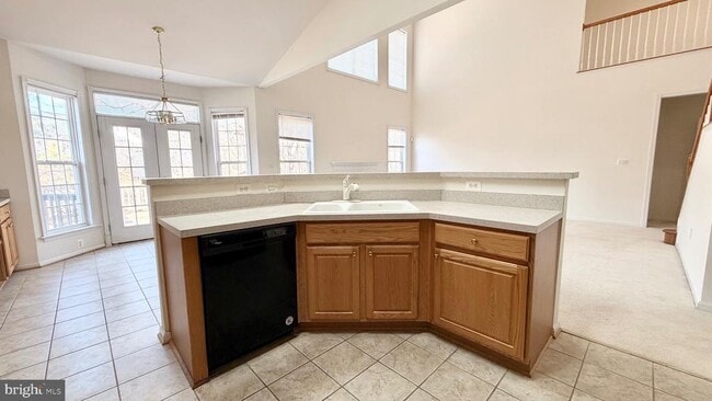 Building Photo - 3724 Renoir Terrace