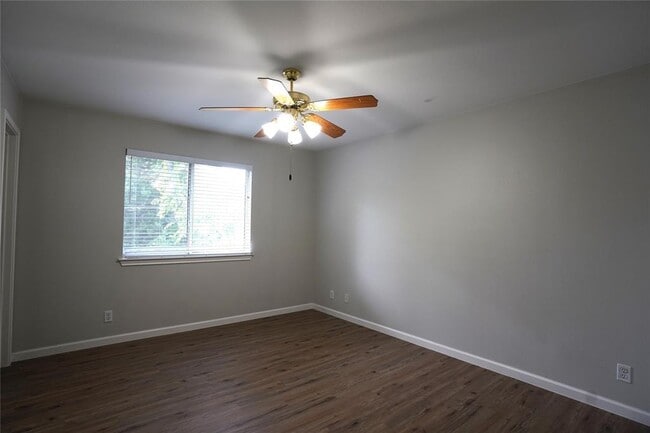 Building Photo - 1700 Constantino Cir