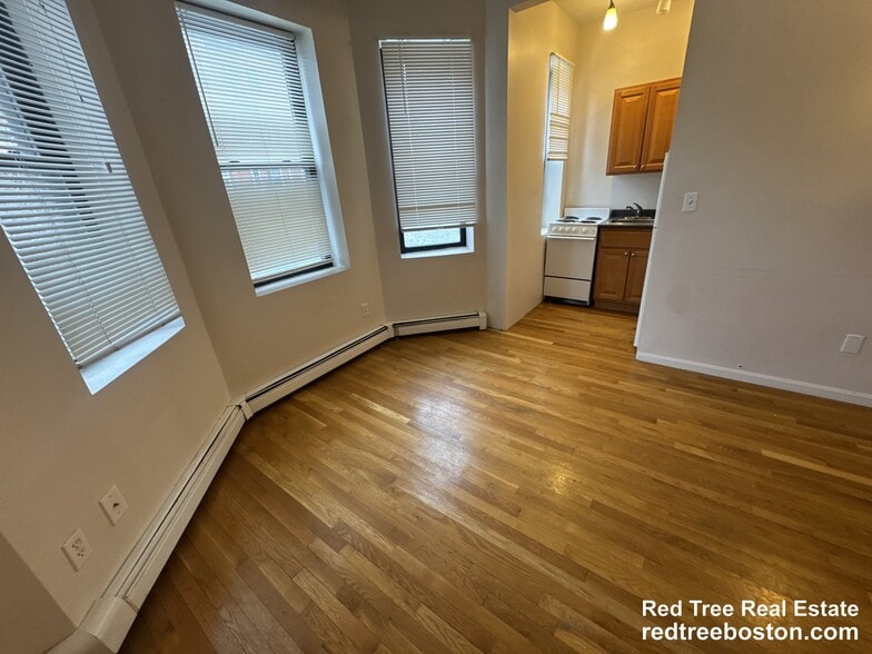 Building Photo - 67 S Huntington Ave