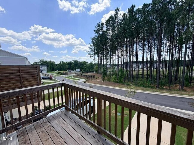 Building Photo - 451 Carolina Spgs Blvd