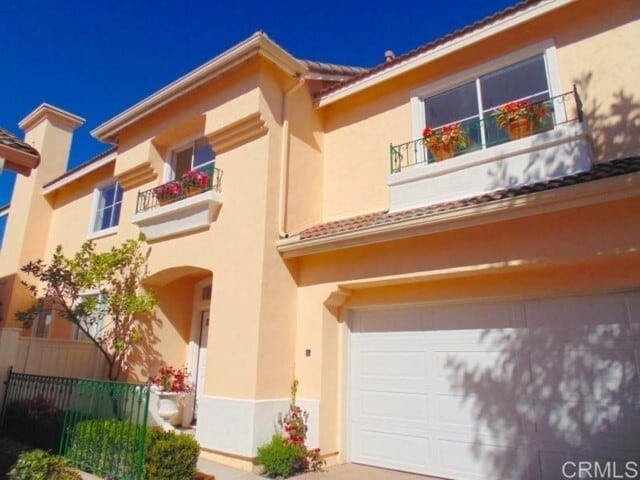 Primary Photo - 2333 Palomira Ct