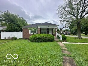 Building Photo - 5147 E 16th St