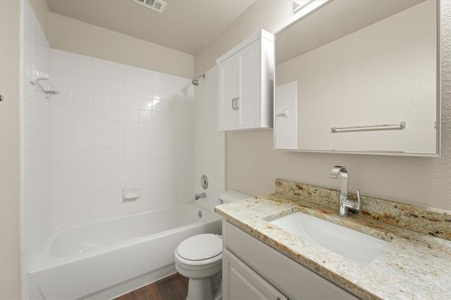 Building Photo - 4328 Ridge Point Ln