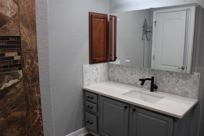 Building Photo - 1555 Blue Sky Blvd