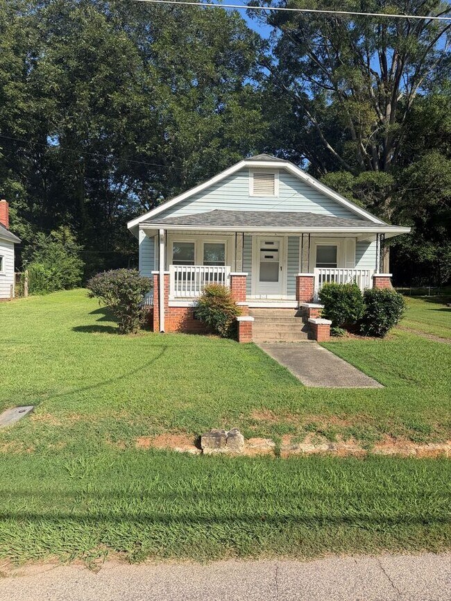 Building Photo - 212 Shinn St