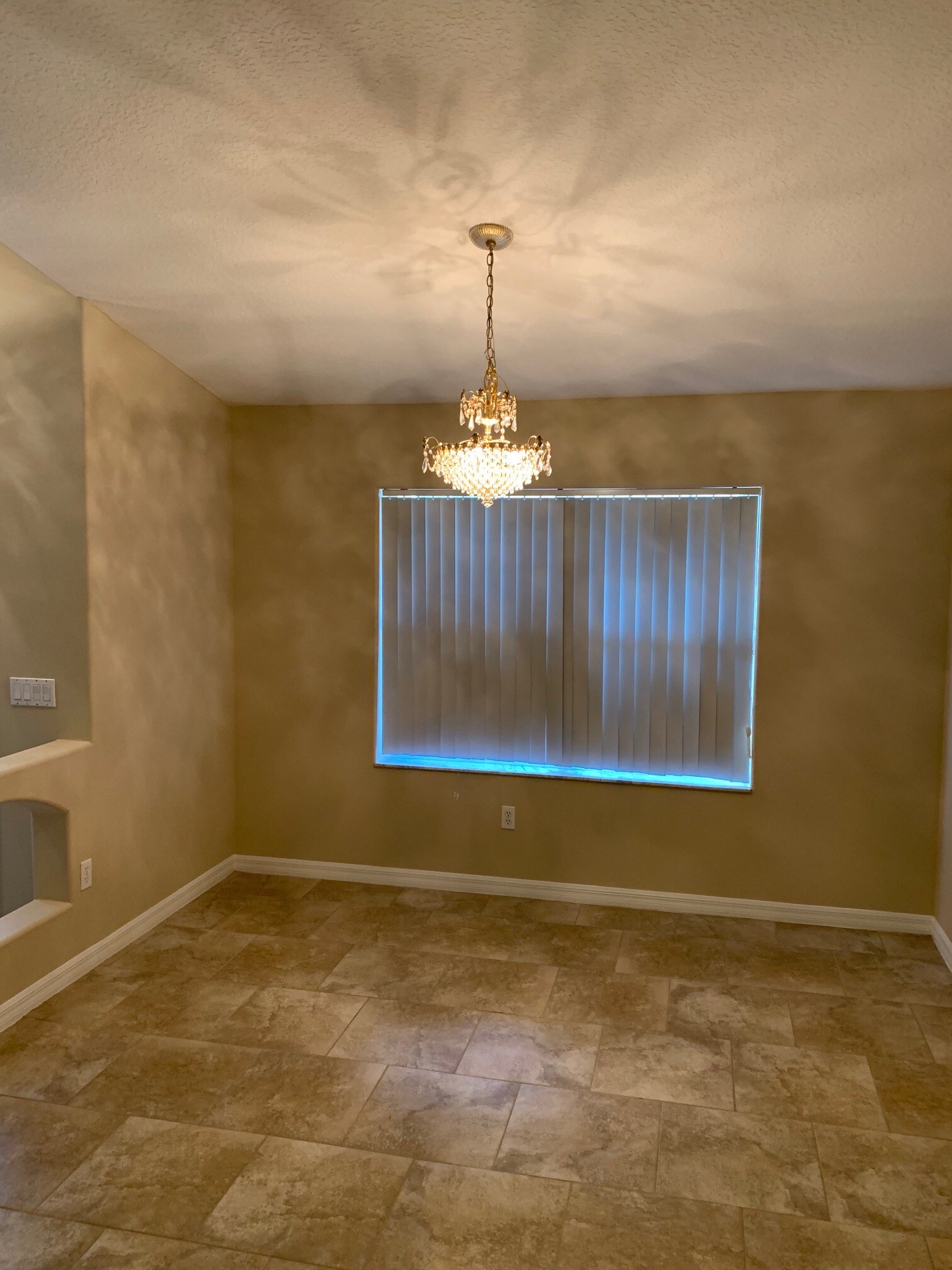 Building Photo - 65 Brookside Ln