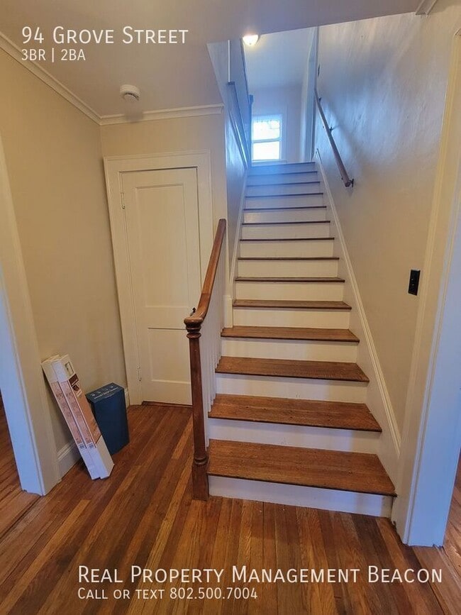 Building Photo - 94 Grove St