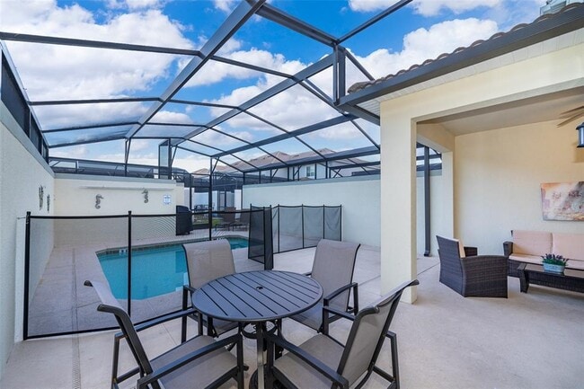 Building Photo - 4833 Lullaby Ln