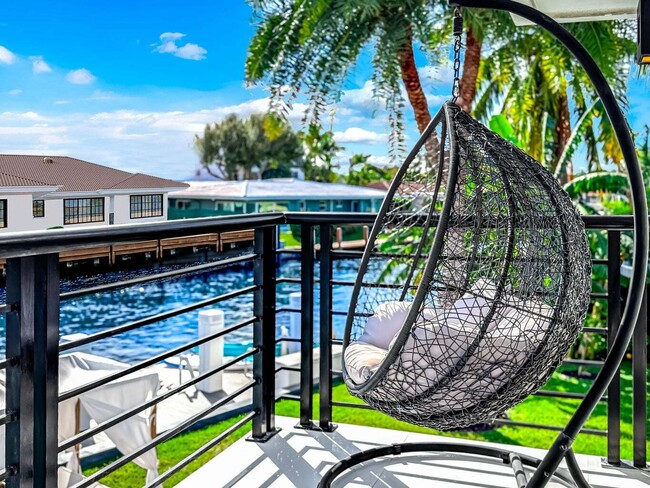 Building Photo - 2628 SE 10th St