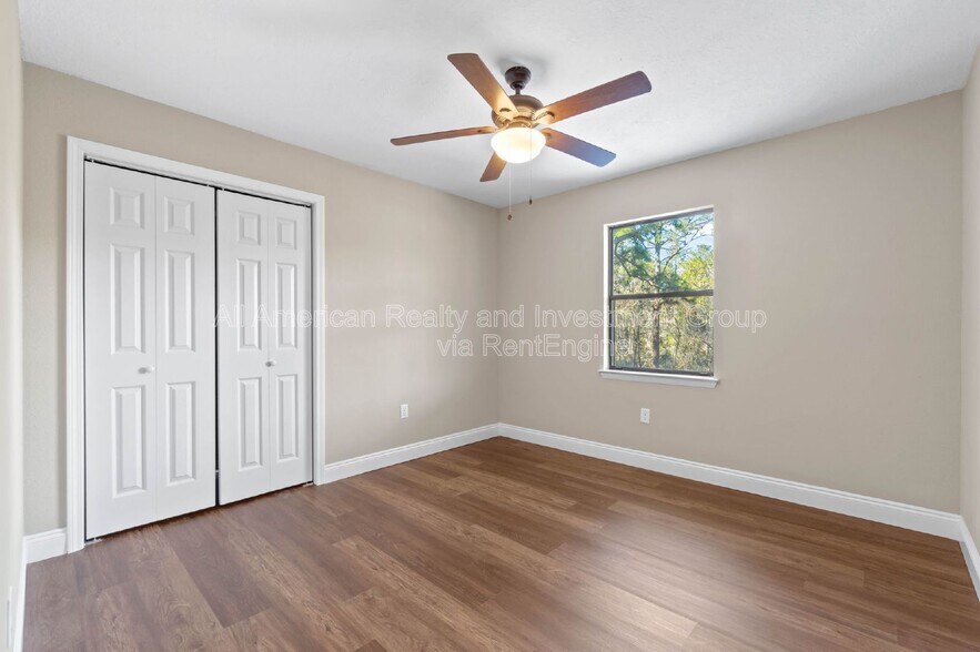 Building Photo - 1315 Grandview Dr