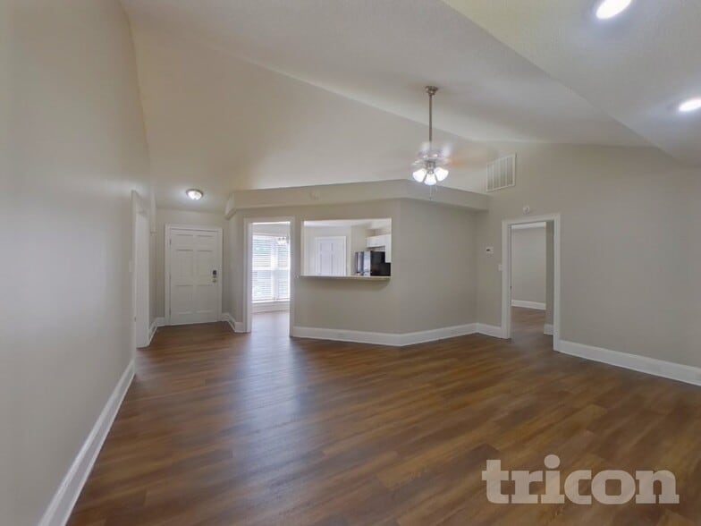 Building Photo - 7100 Idlewild Brook Ln