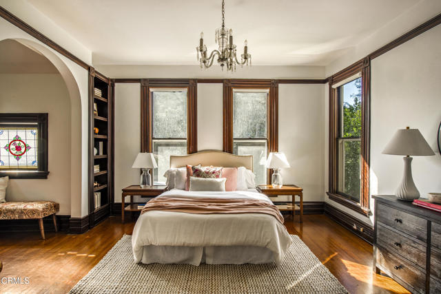 Building Photo - 851 Lyndon St