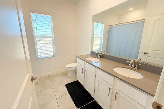 Building Photo - 2868 Dawn Redwood Pl