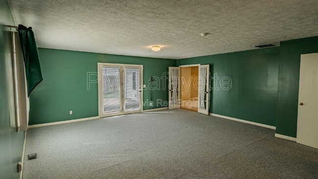 Building Photo - 2513 Oswego Ln