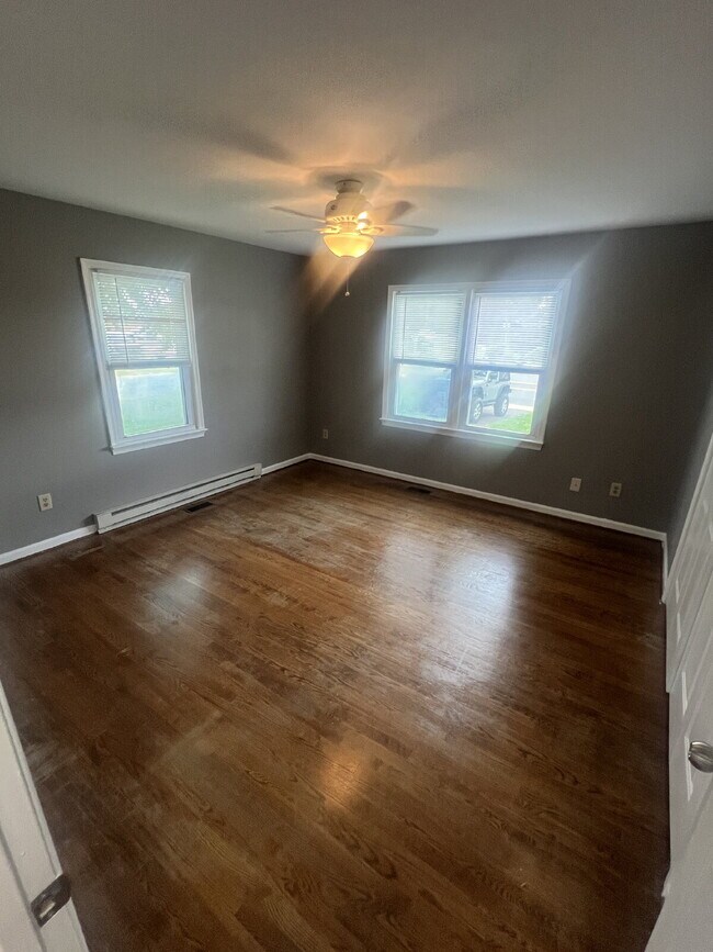 Building Photo - Charming 4-Bedroom Home on Spacious Corner...
