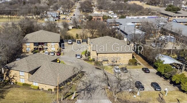 Building Photo - 1939 Cranford Dr