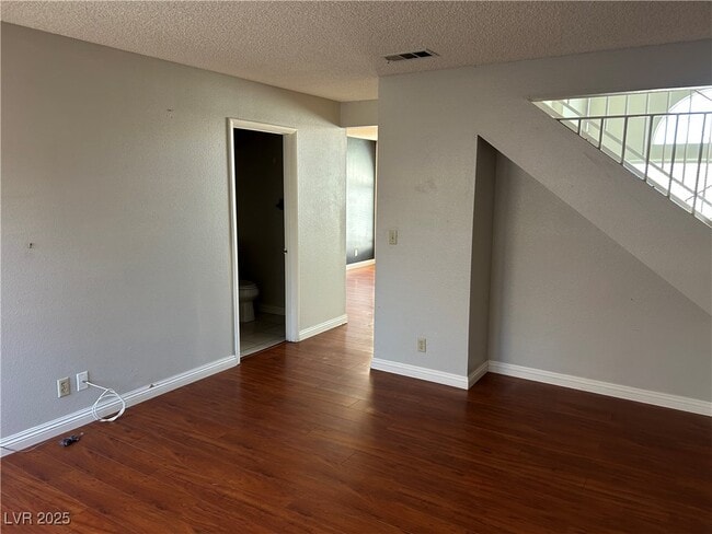 Building Photo - 5419 Walton Heath Ave