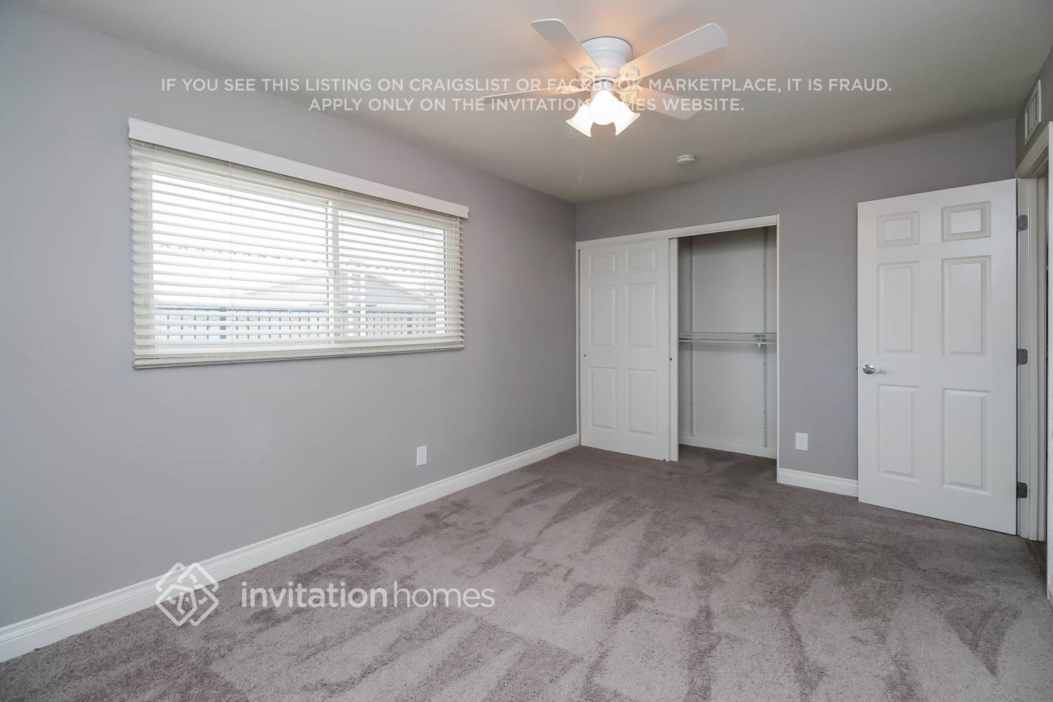 Building Photo - 1335 E Hermosa Dr