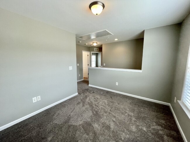 Building Photo - 3 bed, 2 bath Nest in Cameron