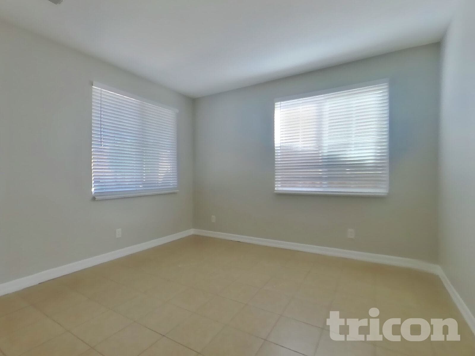 Building Photo - 13741 Starshine Dr