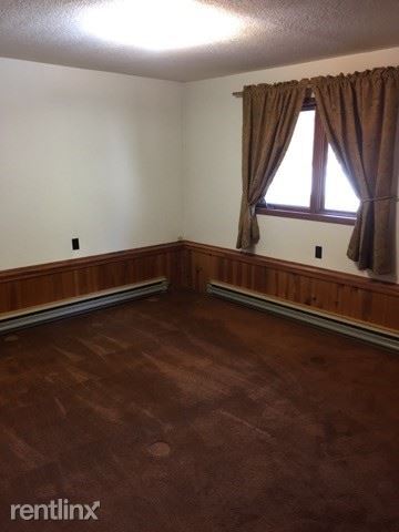 Building Photo - 256 Lake Tahoe Cir