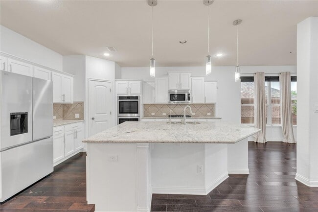 Building Photo - 904 Purple Moor Pass