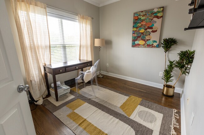 This room could accomodate a full/double bed if needed. - 328 Carlyle Park Dr NE