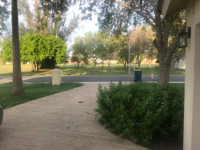 Building Photo - 900 Avenida De Leon