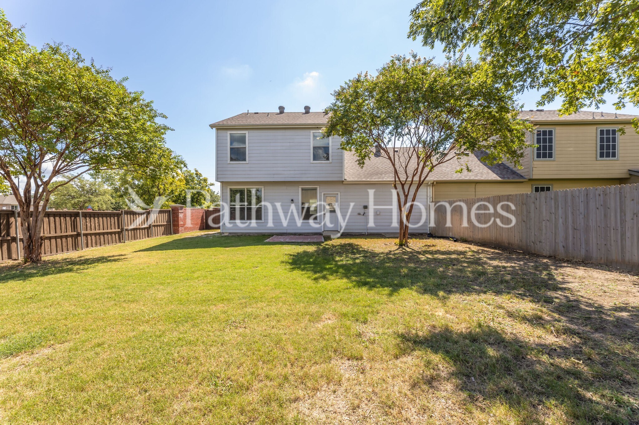 Building Photo - 800 Chickesaw Ln