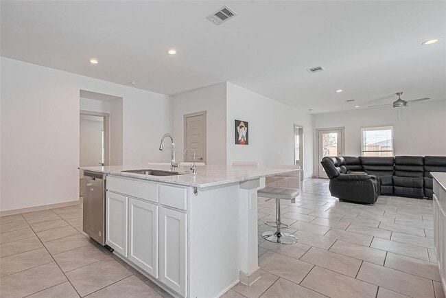 Building Photo - 29518 Paytons Park Ct