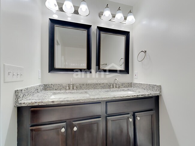 Building Photo - 127 Ann Cove Ln