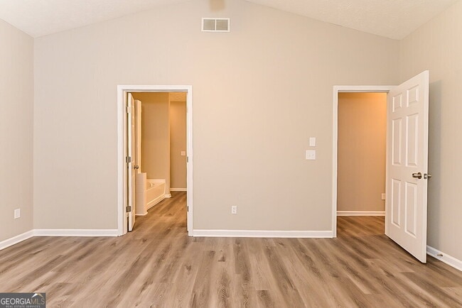 Building Photo - 1253 Winwood Dr