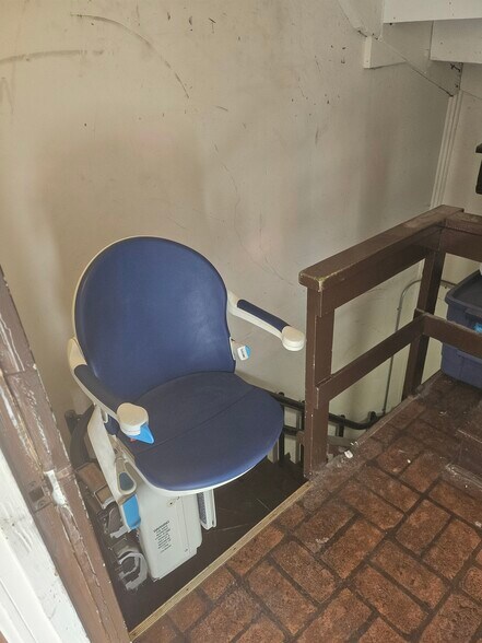 Rear stair lift - 2974 S Loomis St