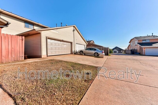 Building Photo - 432 NE 115th St