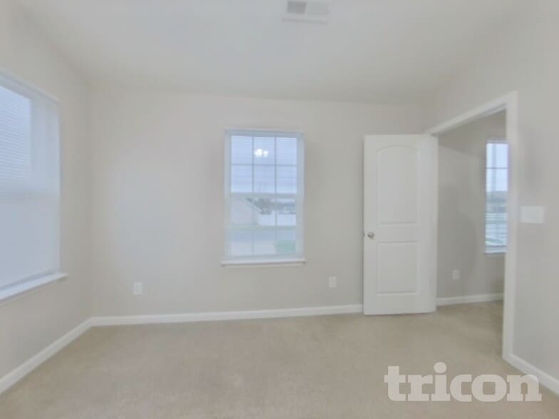 Building Photo - 103 Nora Dr