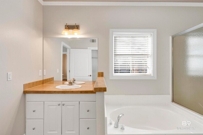 Building Photo - 25806 Pollard Rd