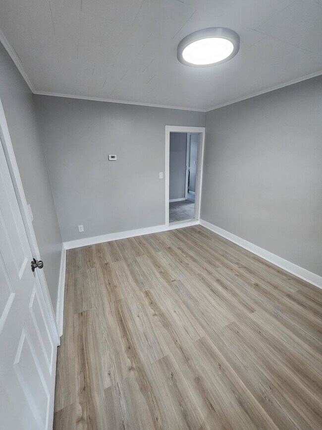 Building Photo - 101-103 Culvert St, Torrington