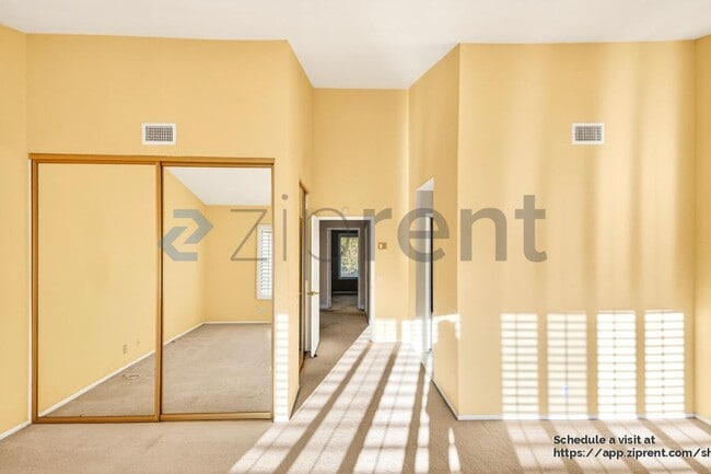 Building Photo - 24675 Mendocino Ct