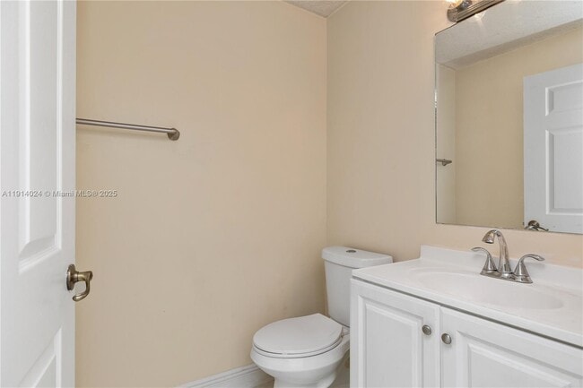 Building Photo - 4005 NW 91st Terrace