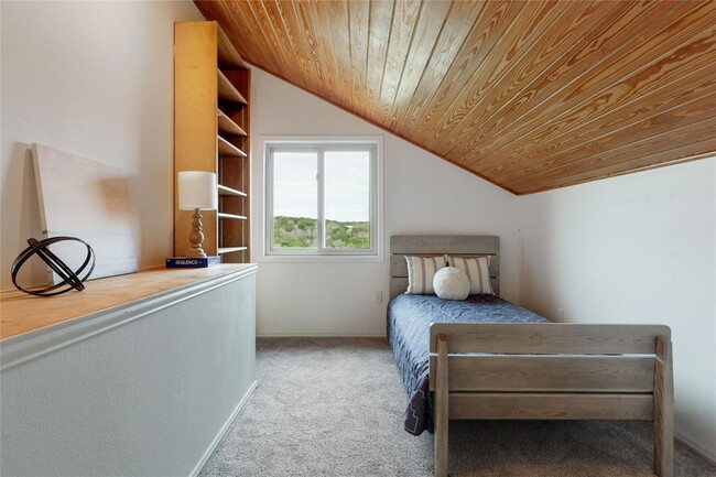 Building Photo - 18205 Ridge Rd