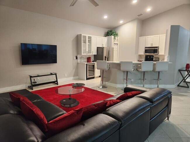 Building Photo - 2564 Sandy Cay