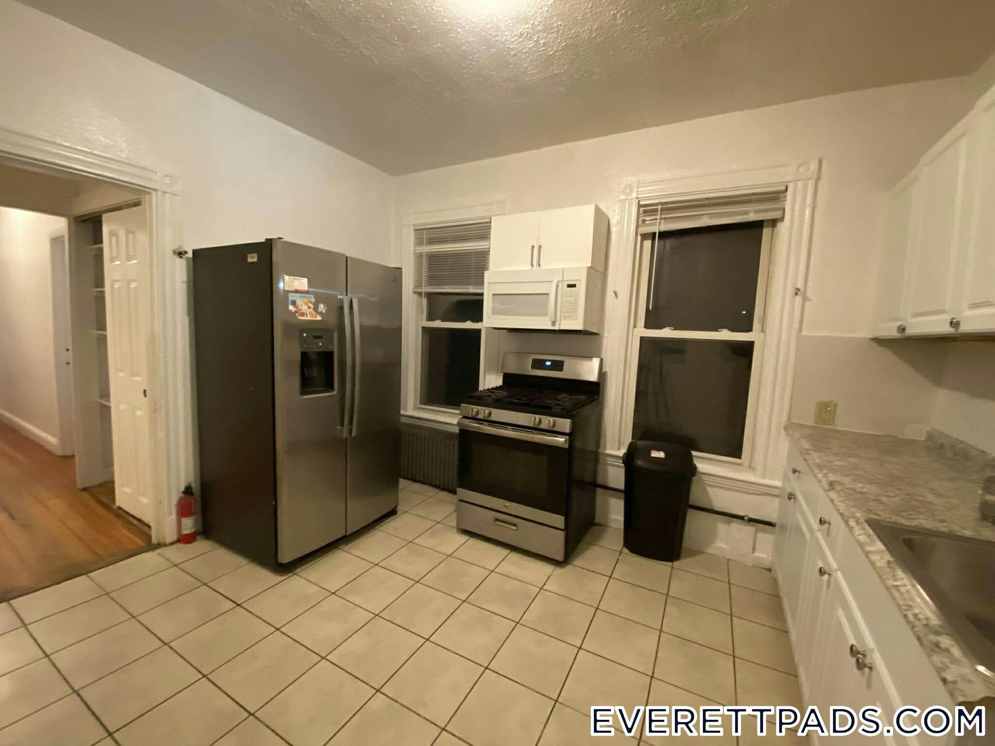 Building Photo - 71-73 School St.